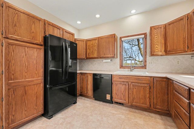 16182 Lakewood Street, Lowell, IN 46356