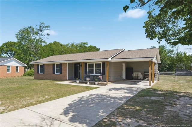 5931 Spinner Road, Hope Mills, NC 28348