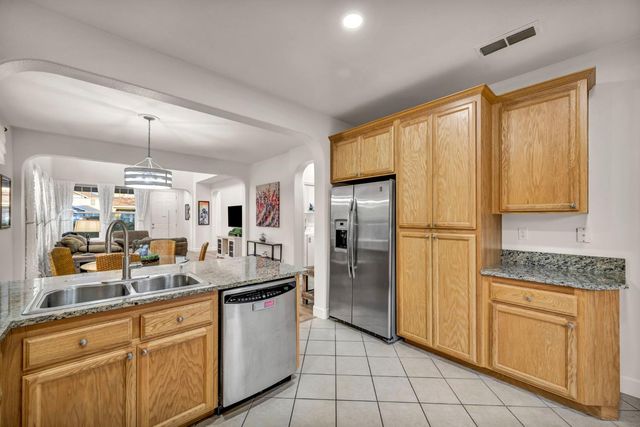 3152 Noahblomquist Way, Rancho Cordova, CA 95670