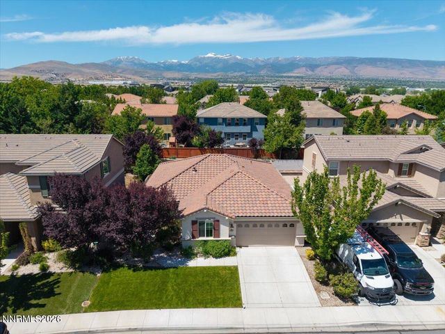 10787 Grayslake Drive, Reno, NV 89521