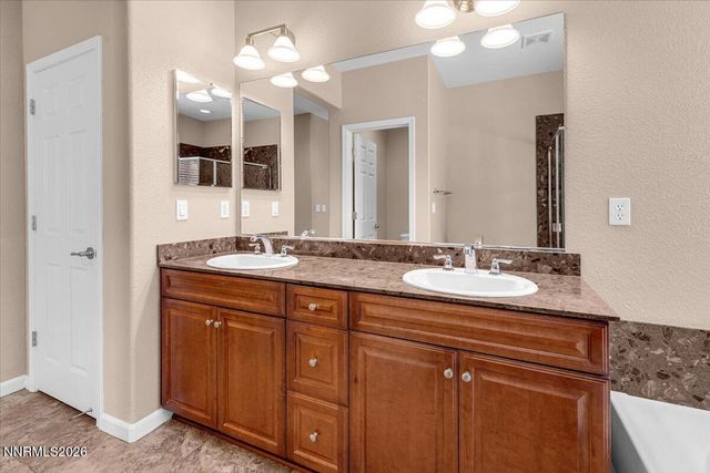 10787 Grayslake Drive, Reno, NV 89521