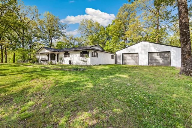 14627 Elkhorn Springs Road, Fayetteville, AR 72704