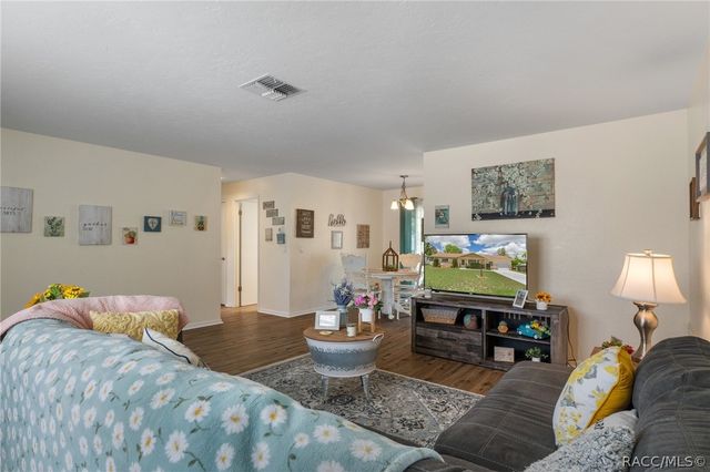 3288 N Maidencane Drive, Beverly Hills, FL 34465