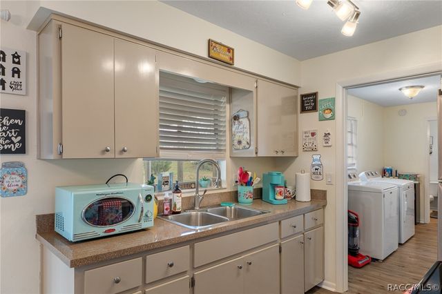 3288 N Maidencane Drive, Beverly Hills, FL 34465