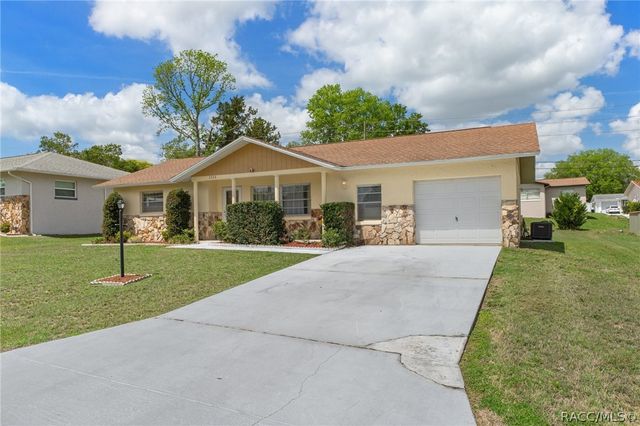 3288 N Maidencane Drive, Beverly Hills, FL 34465