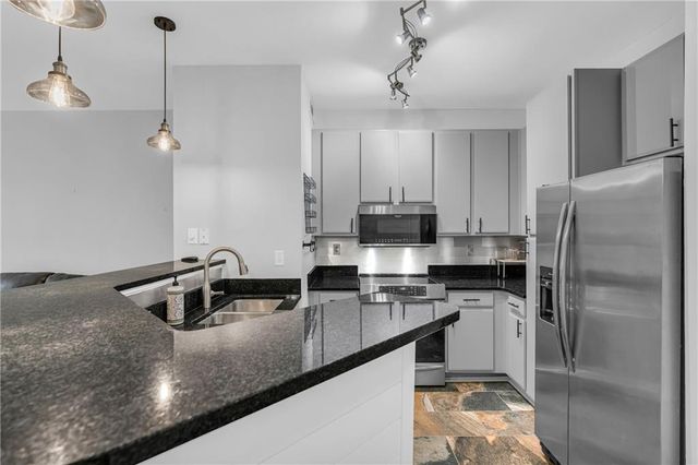 821 Ralph McGill NE 3217, Atlanta, GA 30306