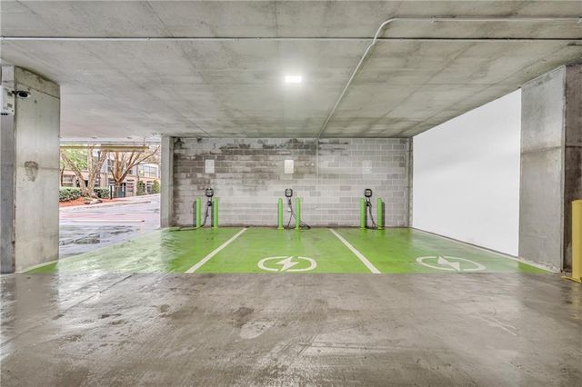 821 Ralph McGill NE 3217, Atlanta, GA 30306