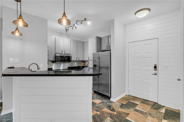 821 Ralph McGill NE 3217, Atlanta, GA 30306