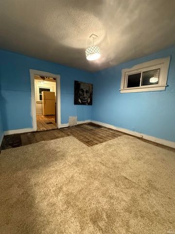 3317 Smith Street, Fort Wayne, IN 46806