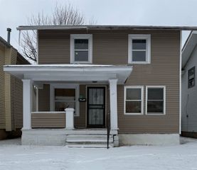 3317 Smith Street, Fort Wayne, IN 46806