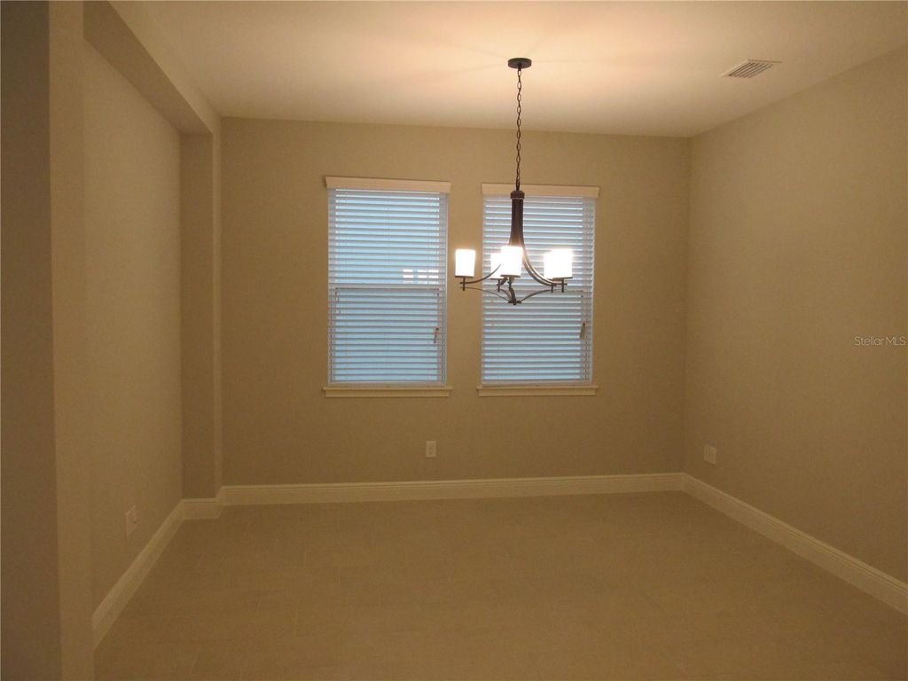 Image 13 of property listing at 7252 BACKWOODS TRAIL, Windermere, FL 34786