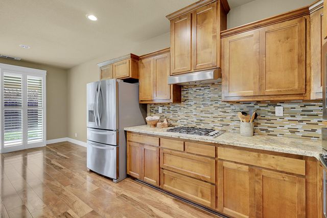 2182 Newcastle Dr, Yuba City, CA 95991