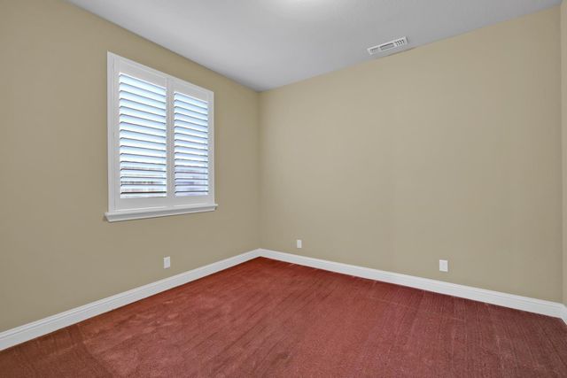 2182 Newcastle Dr, Yuba City, CA 95991