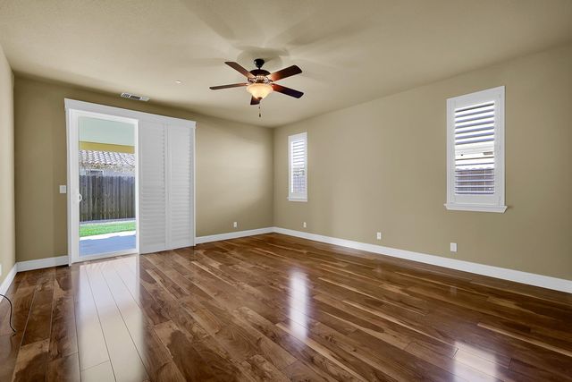 2182 Newcastle Dr, Yuba City, CA 95991