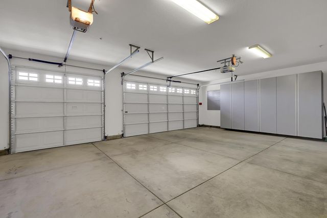 2182 Newcastle Dr, Yuba City, CA 95991