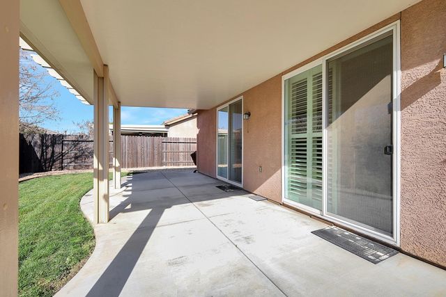 2182 Newcastle Dr, Yuba City, CA 95991