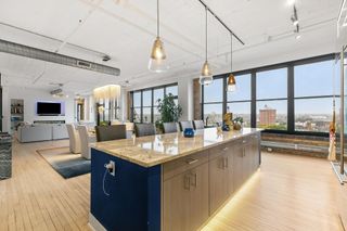 290 Market Street 702, Minneapolis, MN 55405