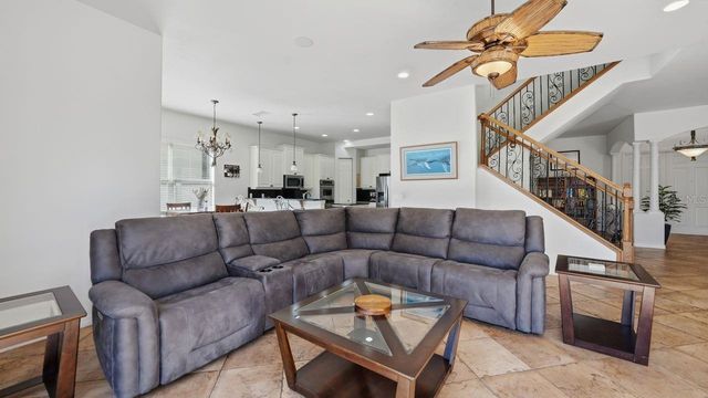 6627 38TH LANE E, Sarasota, FL 34243