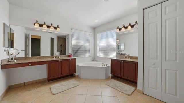 6627 38TH LANE E, Sarasota, FL 34243