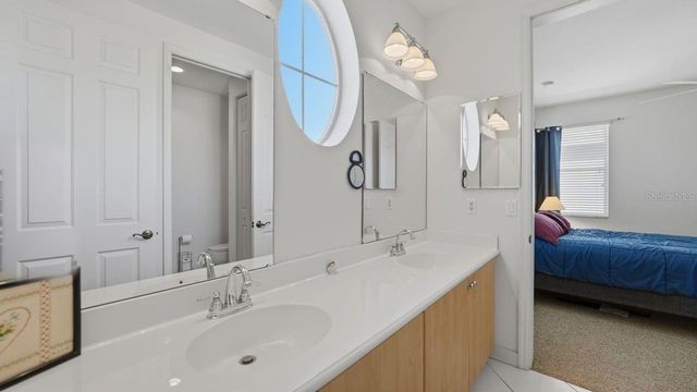 6627 38TH LANE E, Sarasota, FL 34243