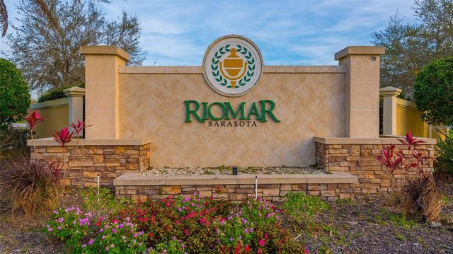 6627 38TH LANE E, Sarasota, FL 34243