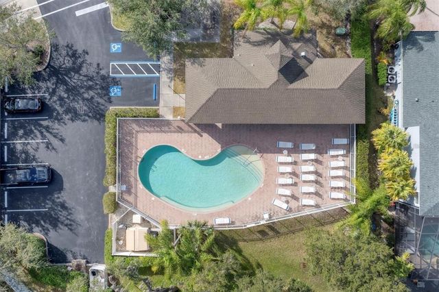 6627 38TH LANE E, Sarasota, FL 34243