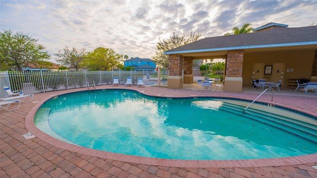 6627 38TH LANE E, Sarasota, FL 34243