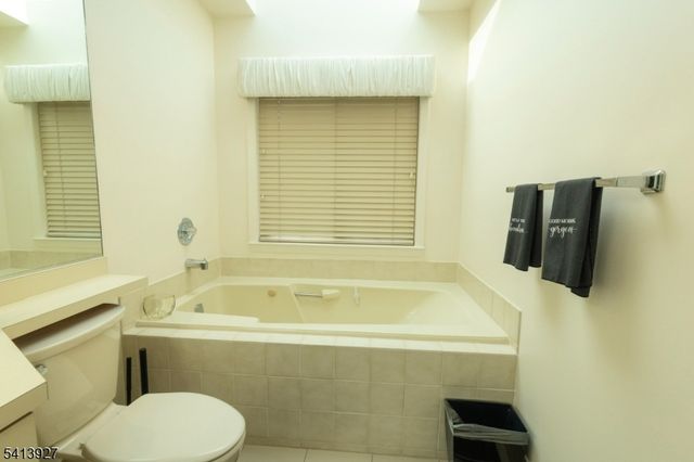 258 De Rose Ct 258, West Orange Twp., NJ 07052