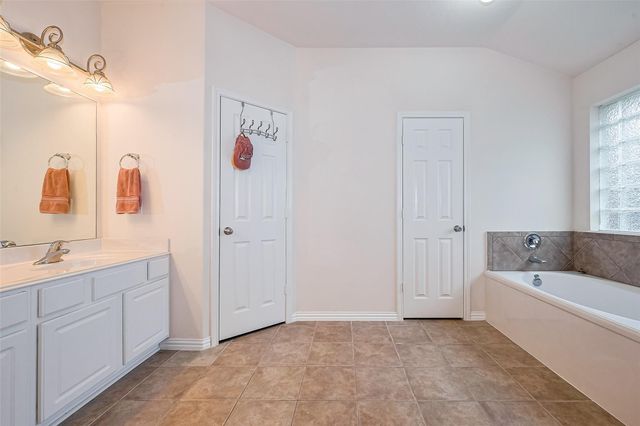 1007 Casting Springs Way, Spring, TX 77373