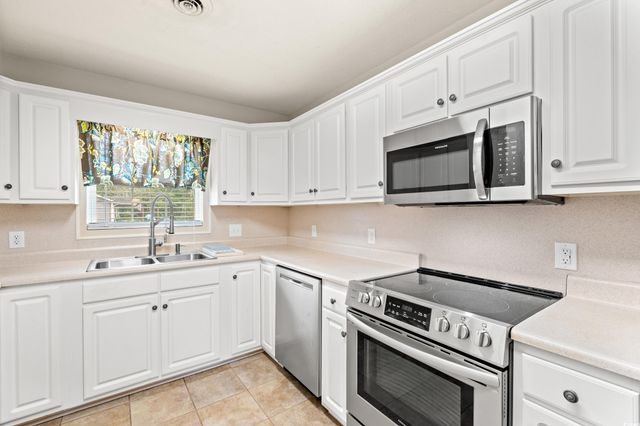 22 Ryan Ln., Myrtle Beach, SC 29579