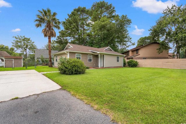 22 Ryan Ln., Myrtle Beach, SC 29579