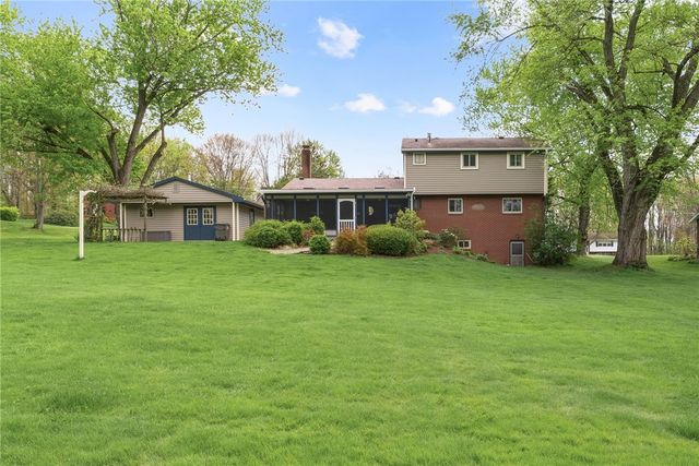 6142 Penn Drive, Penn Twp, PA 16002