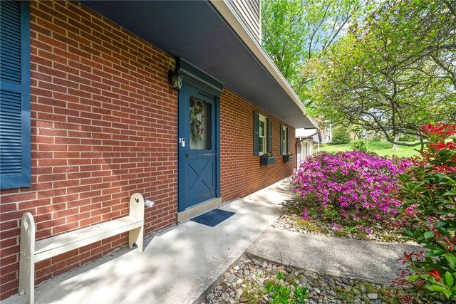 6142 Penn Drive, Penn Twp, PA 16002