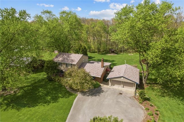 6142 Penn Drive, Penn Twp, PA 16002
