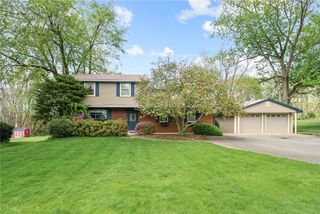 6142 Penn Drive, Penn Twp, PA 16002