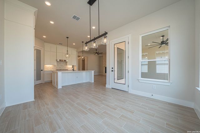 2032 Toscano Way, Kerrville, TX 78028