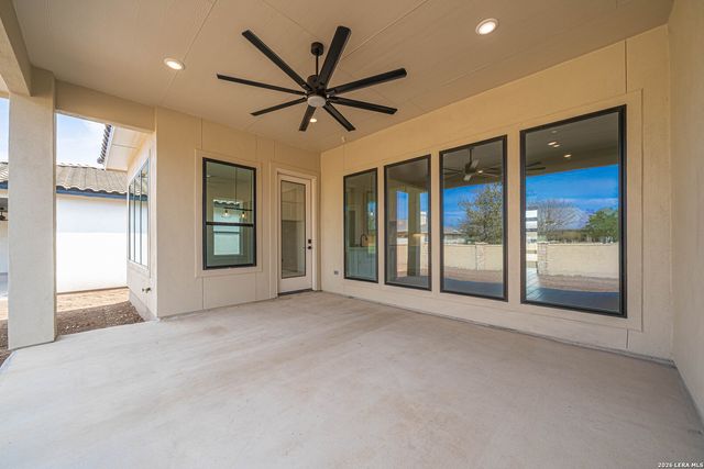 2032 Toscano Way, Kerrville, TX 78028