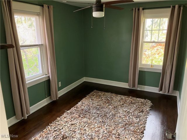 5982 Maplecliff Drive, Parma Heights, OH 44130