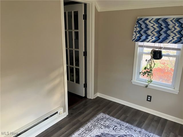 5982 Maplecliff Drive, Parma Heights, OH 44130