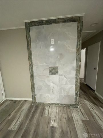 4594 Guadalupe Avenue, Dayton, OH 45417