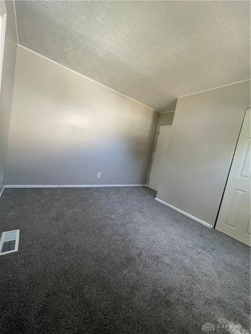 4594 Guadalupe Avenue, Dayton, OH 45417