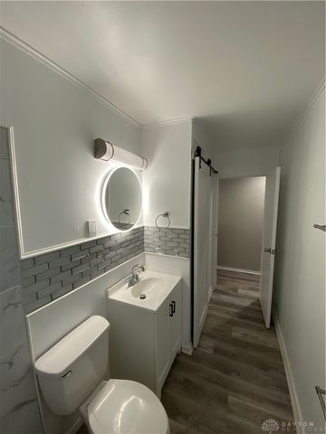 4594 Guadalupe Avenue, Dayton, OH 45417