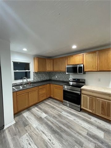 4594 Guadalupe Avenue, Dayton, OH 45417