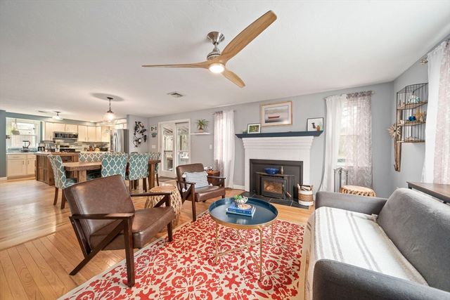 17 Eden Rd, Marshfield, MA 02050