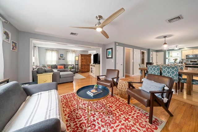 17 Eden Rd, Marshfield, MA 02050