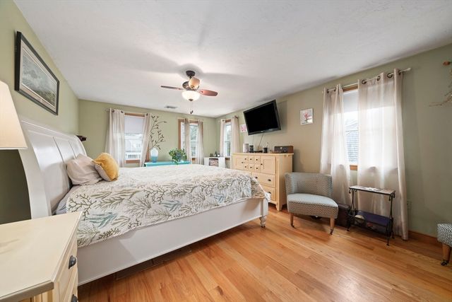 17 Eden Rd, Marshfield, MA 02050