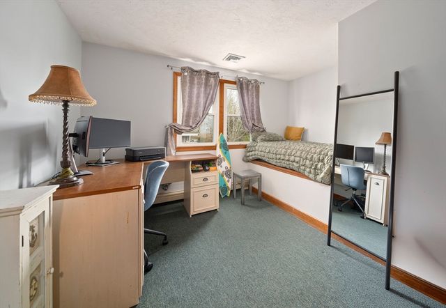 17 Eden Rd, Marshfield, MA 02050