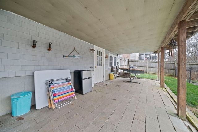 17 Eden Rd, Marshfield, MA 02050