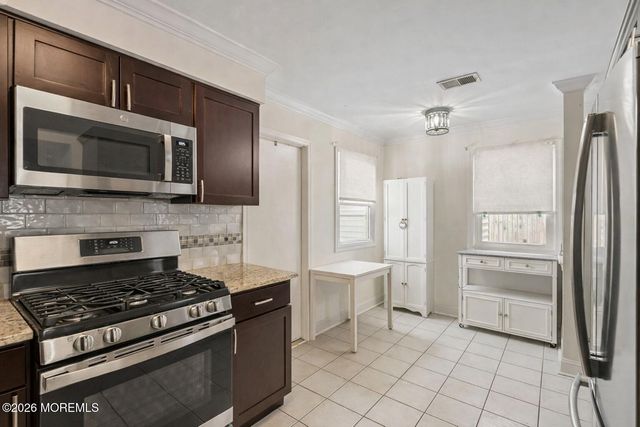 3 Millay Court, Freehold, NJ 07728
