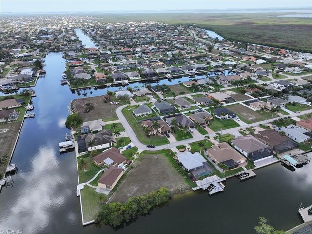 2801 SW 34th TER, Cape Coral, FL 33914